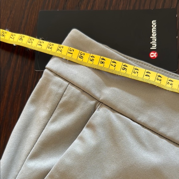Lululemon Men’s ABC Pant Light Gray Pant - Size 32 x 40 New with Tags - Picture 4 of 9